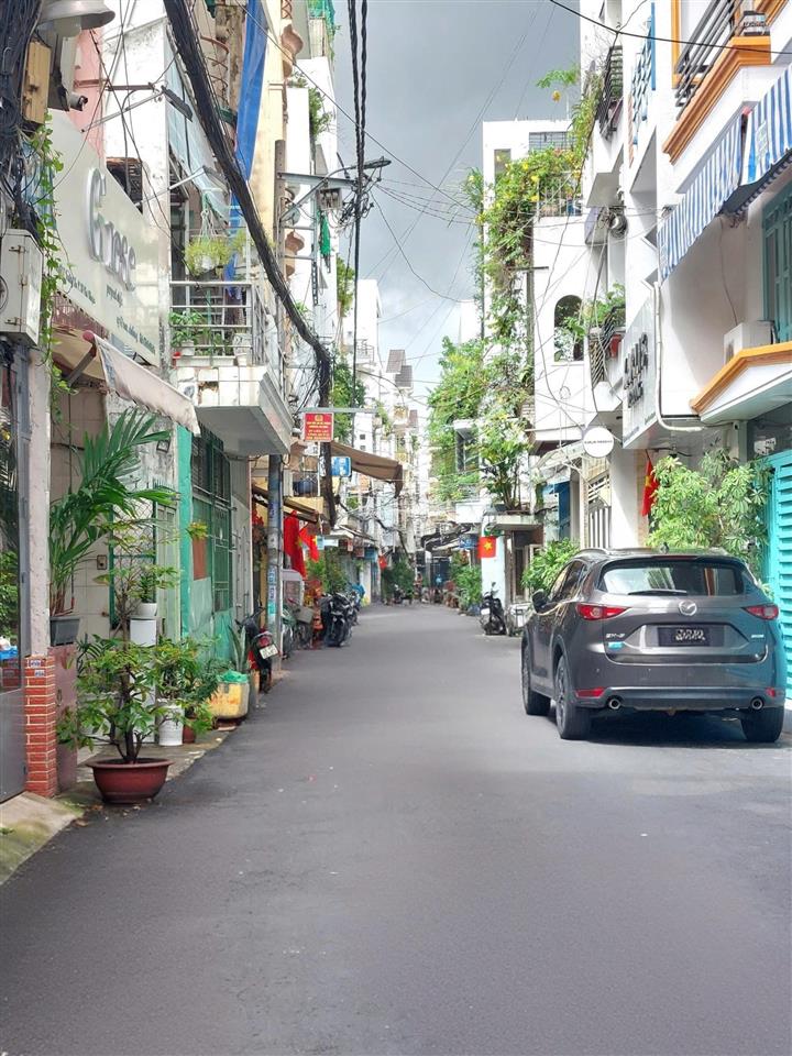 Nhà phú nhuận gần phan xích long  2 mặt hẻm thoáng, (4.5*11) 50m2, nở hậu, 4 tầng, giá dưới 8 tỷ