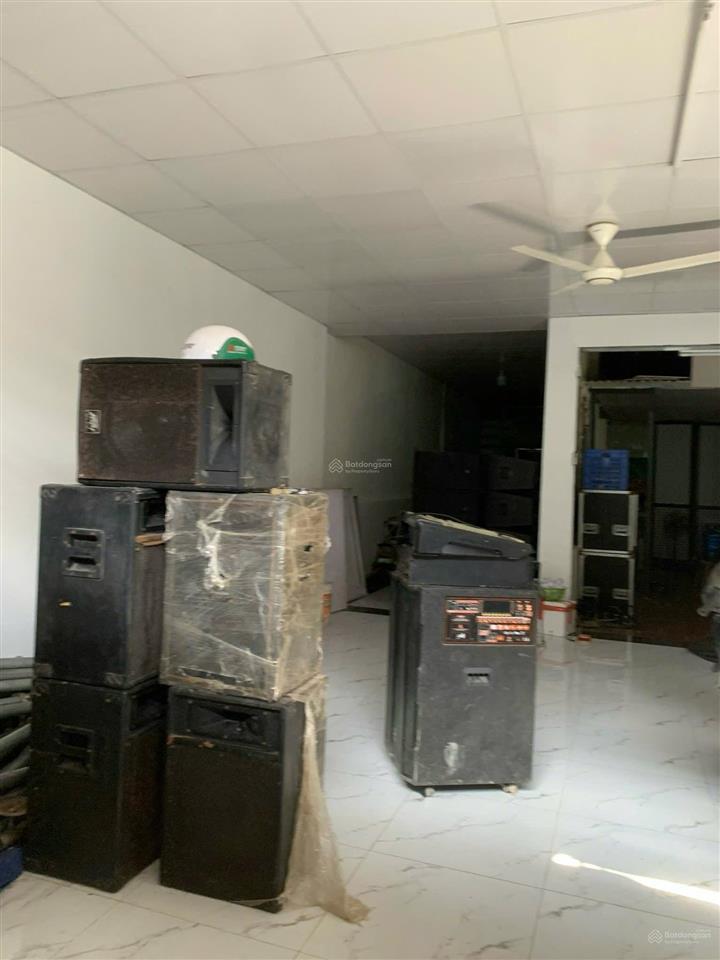Cho thuê nr 125m2 an dương,ô tô đỗ cửa. thuận tiện làm nhà ở, văn phòng, kho..giá 15 triệu, 125m2