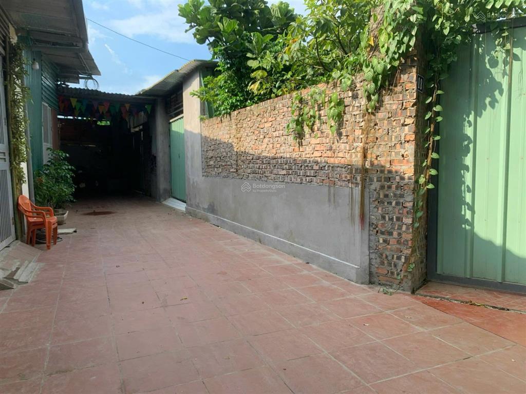 Cho thuê nr 125m2 an dương,ô tô đỗ cửa. thuận tiện làm nhà ở, văn phòng, kho..giá 15 triệu, 125m2