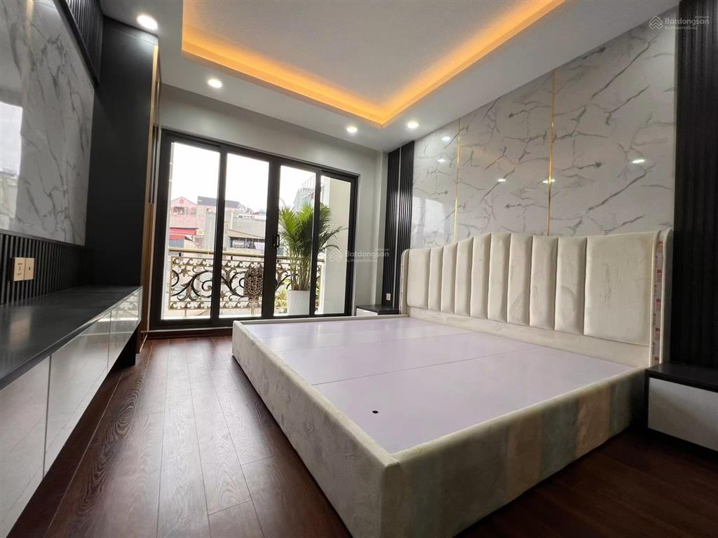 Bán nr 85m2, 27,98 tỷ tại giải phóng, p giáp bát, q. hoàng mai, hn