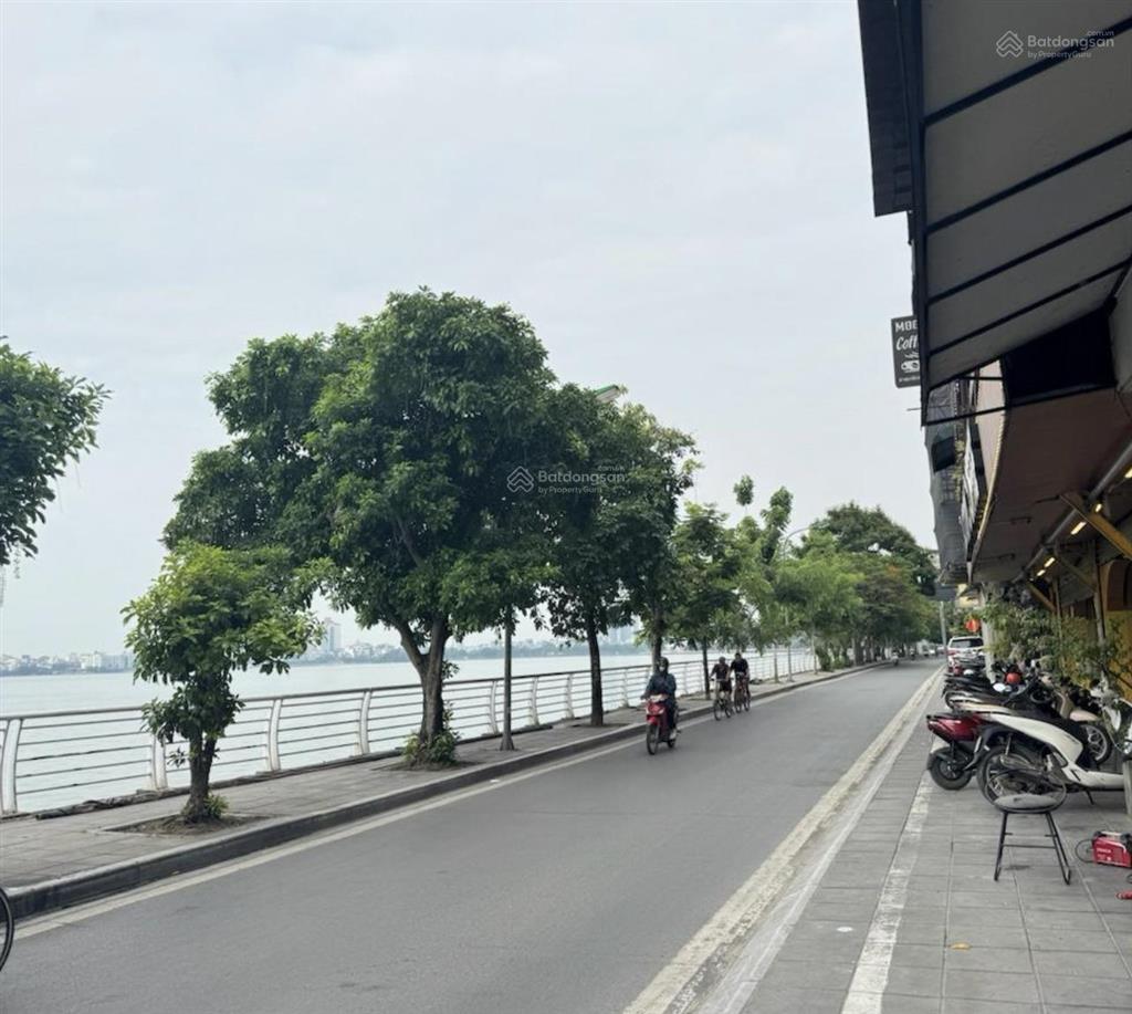 Nhà nguyễn đình thi gần sát hồ tây  dân cư văn minh  tiện ích ngập tràn  tốt cho sức khoẻ.s82m2