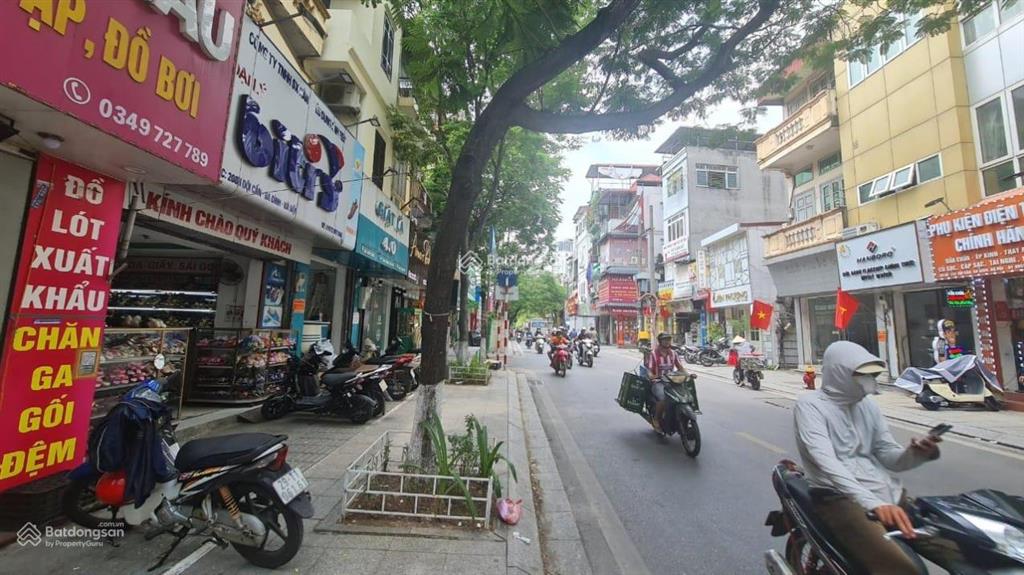 Bán 116m2 đất tặng nhà c4 tại trung tâm ba đình  không quy hoạch