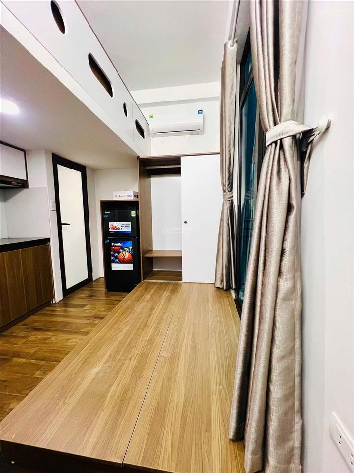 Siêu phẩm căn ccmn cầu giấy  dòng tiền 80tr/ tháng  7 tầng xây mới. ngõ nông, ba gác đỗ cửa.