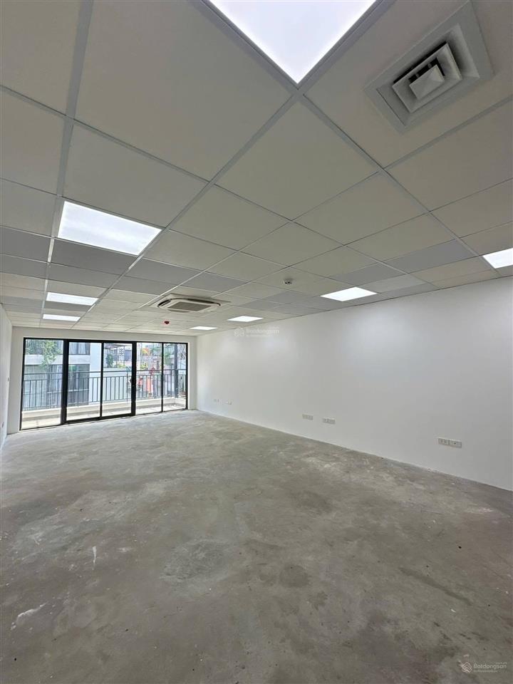 Nhà phố yên phụ  view hồ tây, tp ven sông. dt 85m2  8 tầng  40.5 tỷ