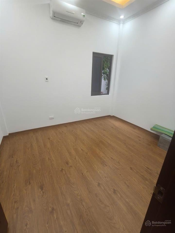 Nhà phường quan hoa  40m2  4 tầng  13 tỷ