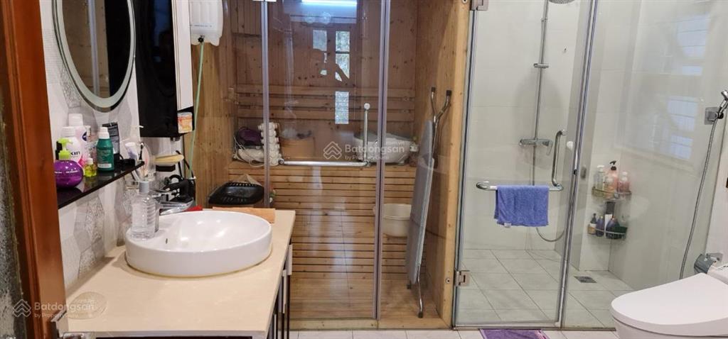 Biệt thự vườn đào khu d. dt 180m25tầng giá 147tỷ