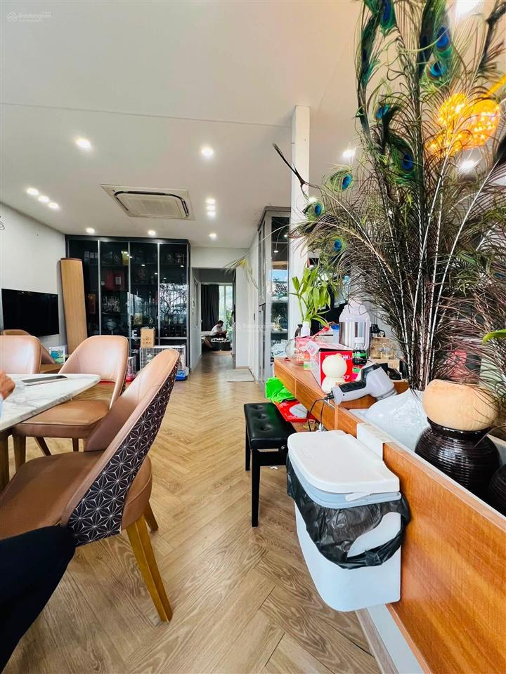 Nhà dòng tiền tại ba đình. ô tô đỗ cửa. dt 84m2  8 tầng  giá 27 tỷ
