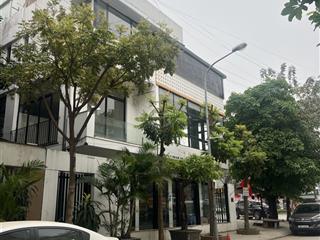 Cho thuê biệt thự 220m x 3,5t, mặt tiền 15m, vị trí lô góc trục đường văn khê, kđt #vănphú nhận di