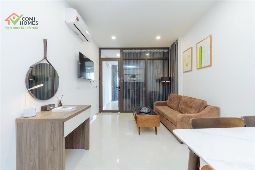 Phòng trống 1pn, 1wc, 45m2 tại phố chùa hà, giá cực chất 9,6 triệu