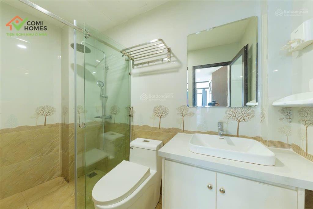 Phòng trống 1pn, 1wc, 45m2 tại phố chùa hà, giá cực chất 9,6 triệu
