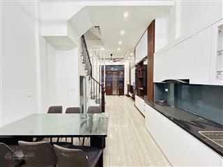 Nhà hoàng văn thái .42m2/4 tầng /dân xây/12.9 tỷ.