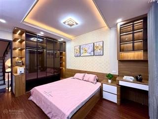 Bán đất biếu nhà 2 tầng tại định công thượng /hoàng mai 27m2 ô tô chạy quangõ thông kdsổ sẵn.