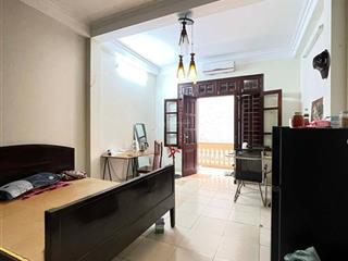 
hiếm lê trọng tấn 70m, 4t, ô tô 10m, mt 3.9m không có căn thứ 2 14.8 tỷ