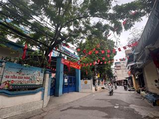 (tìm khách cho nhà) định công hoàng mai. nhà 4 tầng, lô góc, cách ô tô tránh 15m, ngõ thoáng.