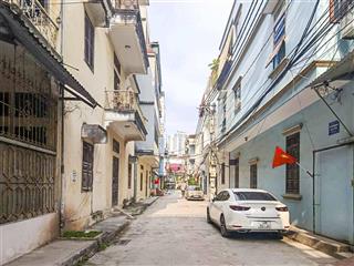 Bán nhà thanh trì 3,2 tỷ, 5 tầng mới ở ngay