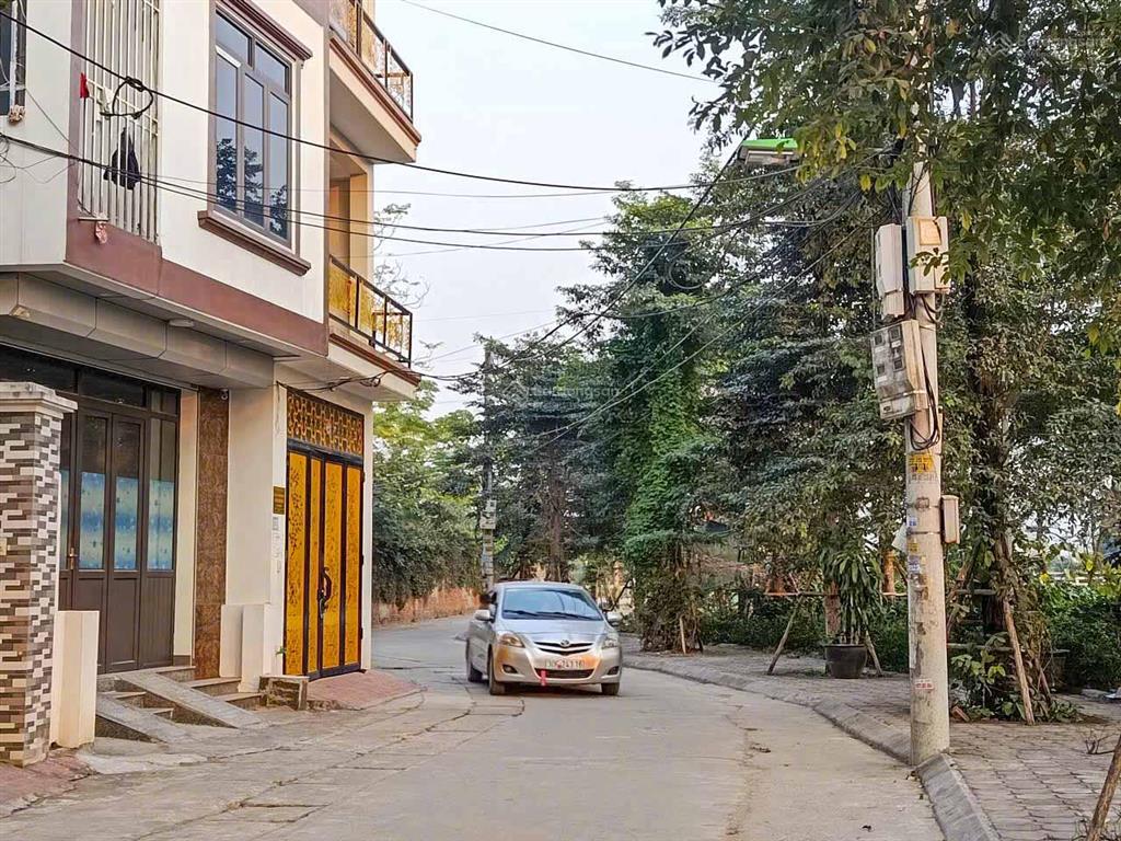 Bán đất tặng nhà 2t liên ninh thanh trì, tiềm năng sinh lời, chủ nhiệt bán, giá tốt, 30m2, 3,5 tỷ