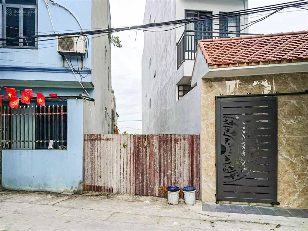 Bán đất vĩnh quỳnh thanh trì cực hiếm, hai thoáng, ngõ đá bóng, 4 chỗ vào nhà 67.6m2 3.2 tỷ
