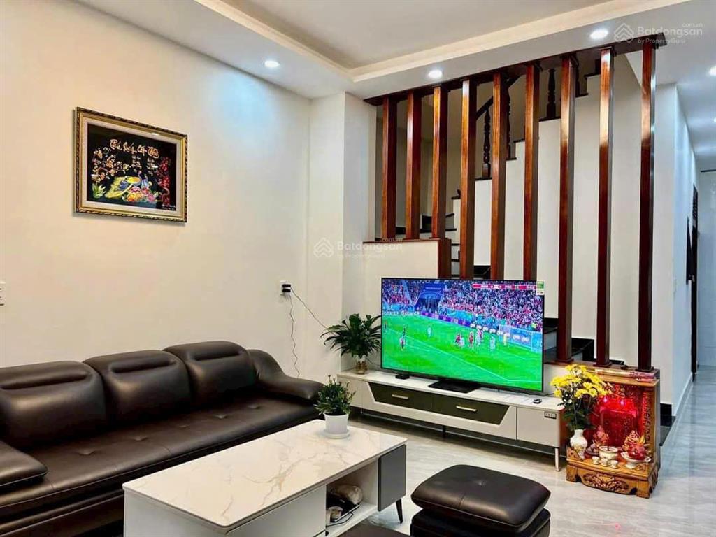 Siêu hot giá tốt hiếm có cần bán nhà phố hẻm xe hơi đường mê linh, p.9, đà lạt