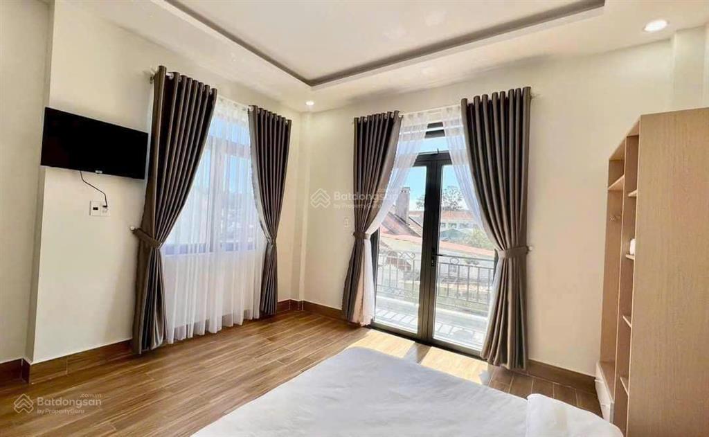 Siêu hot giá tốt hiếm có cần bán nhà phố hẻm xe hơi đường mê linh, p.9, đà lạt