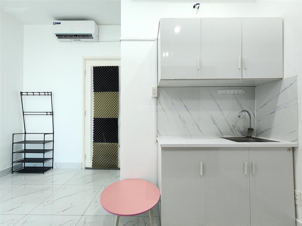 Căn hộ tách bếp cửa sổ view kính full nội thất ngay tân sơn nhì gần aeon tân phú