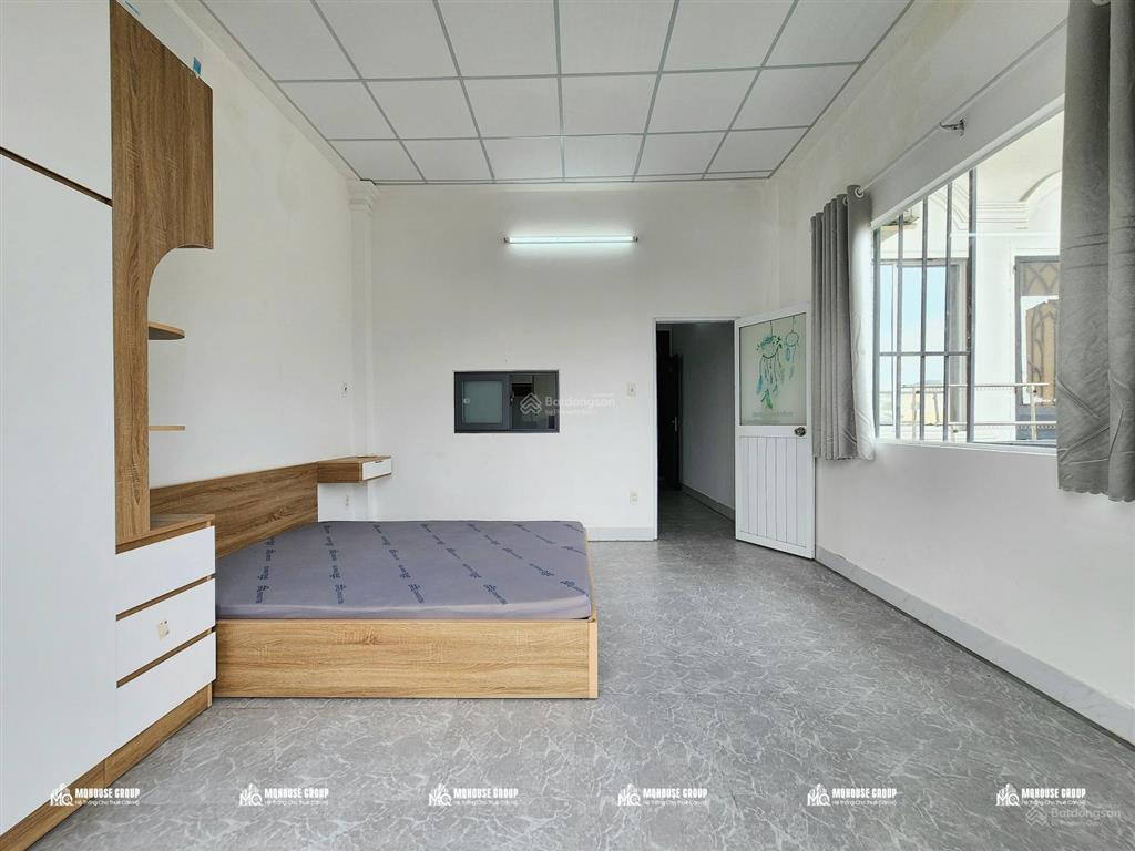 Căn hộ 1pn ban công full nội thất máy giặt riêng đối diện etown cộng hòa
