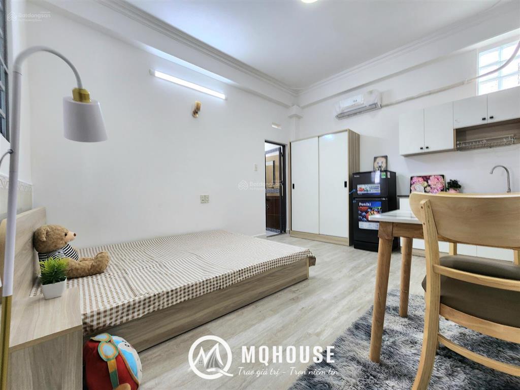 Căn hộ studio full nội thất ngay nhất chi mai  hoàng hoa thám gần etown cộng hòa