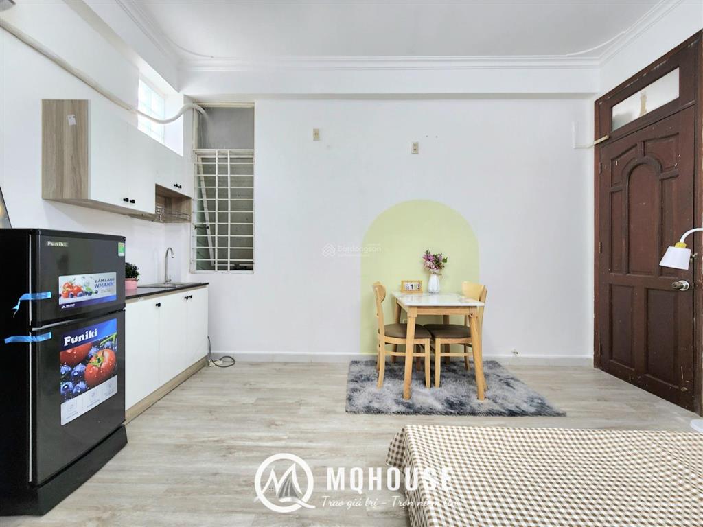 Căn hộ studio full nội thất ngay nhất chi mai  hoàng hoa thám gần etown cộng hòa