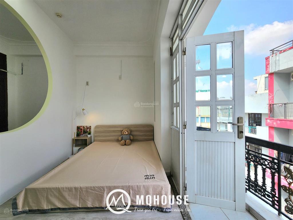 Căn hộ studio full nội thất ngay nhất chi mai  hoàng hoa thám gần etown cộng hòa