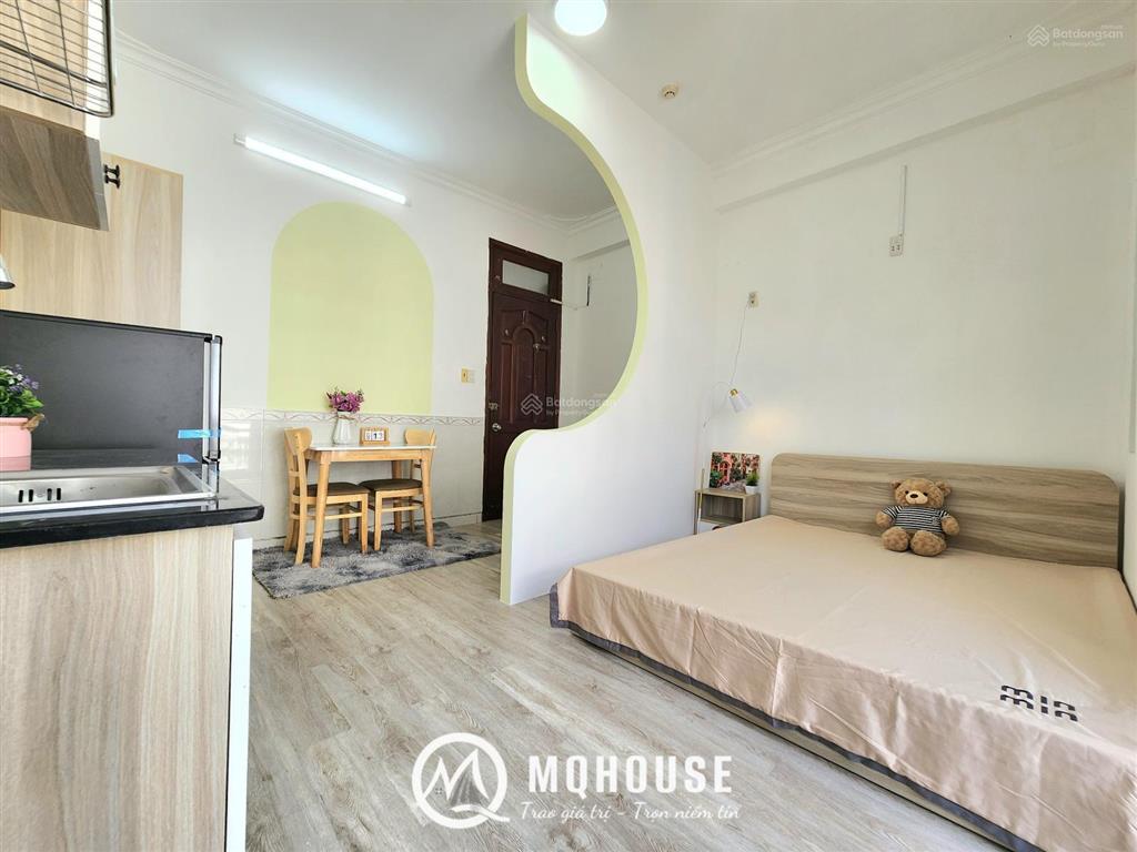 Căn hộ studio full nội thất ngay nhất chi mai  hoàng hoa thám gần etown cộng hòa