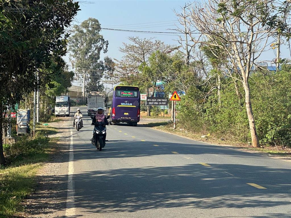 Bán quỹ đất 100m mặt tiền ql27  huyện đức trọng