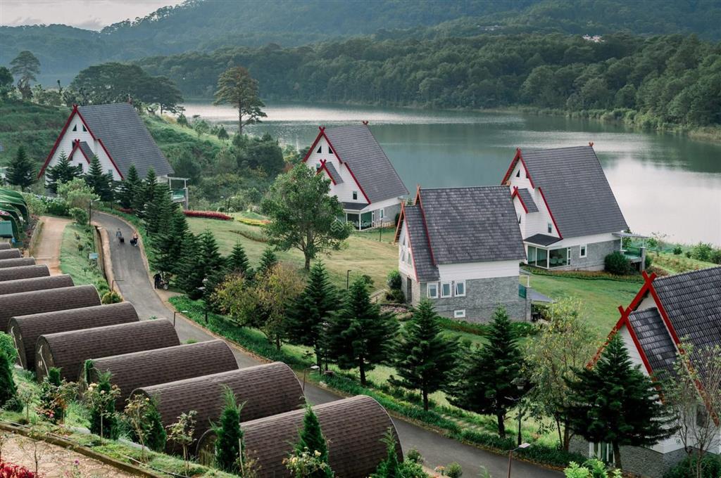 Chuyển nhượng dự án du lịch 4 sao rộng 14 ha  giáp hồ tuyền lâm  tp đà lạt