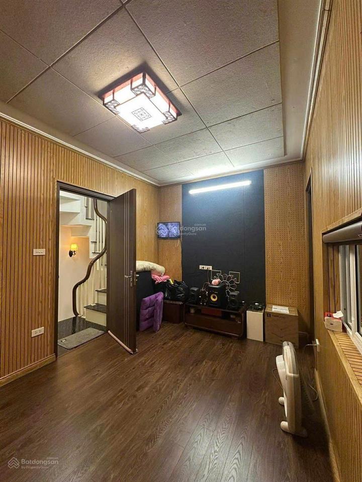 Hàng than hoàn kiếm ô tô cách 10m. 40mx5tầng chào 14tỷ