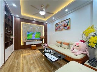 Siêu phẩm trần khánh dư 150m2 4 ngủ full nội thất ô tô đỗ chân cầu thang ở ngay