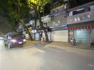 3,45 tỷ hàng bông, cửa nam, tầng 1 đứng ở cửa nhìn ra phố ngõ 4m, full nội thất