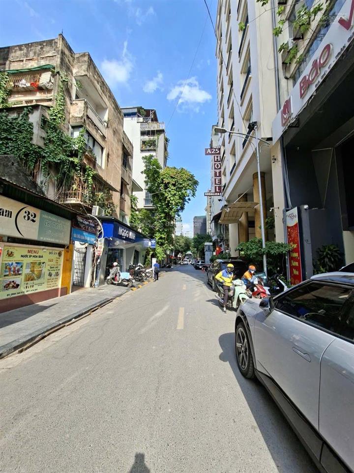 11,7 tỷhiếm có khó tìm lõi hoàn kiếm 30m ra mặt phố trần quốc toảndtsd gần 200m full nội thất