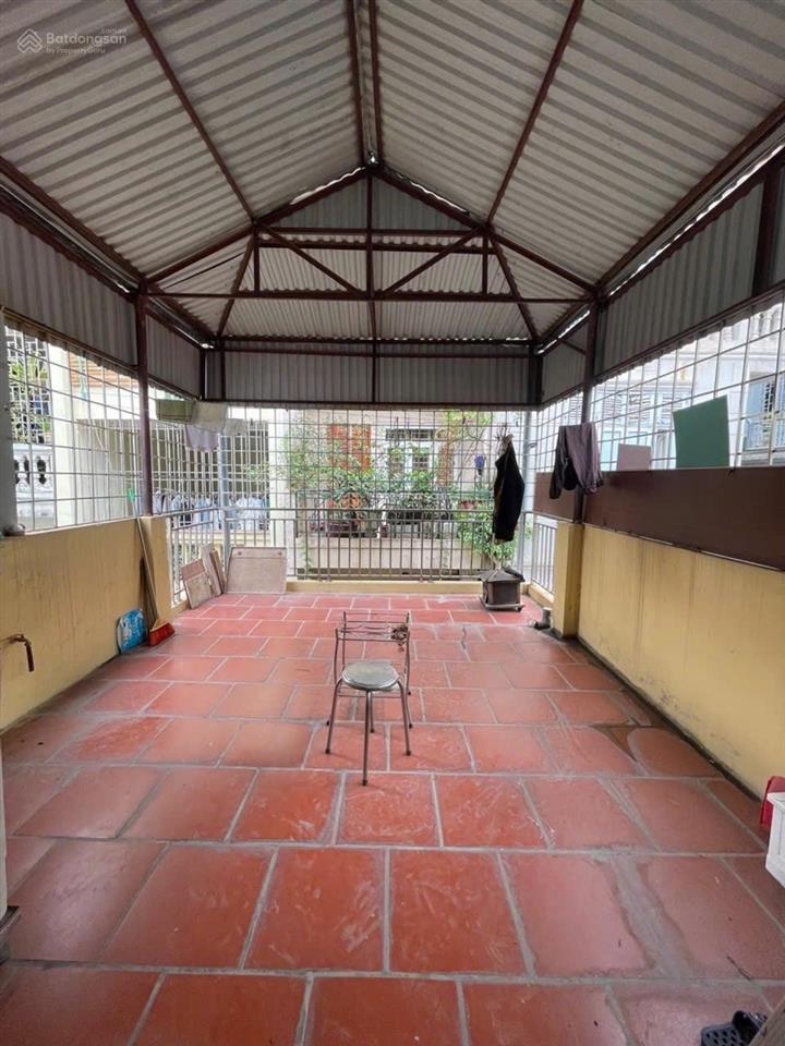 Nhà đẹp dân xây  lô góc  ô tô tránh  sát công viên thống nhất 9tỷ