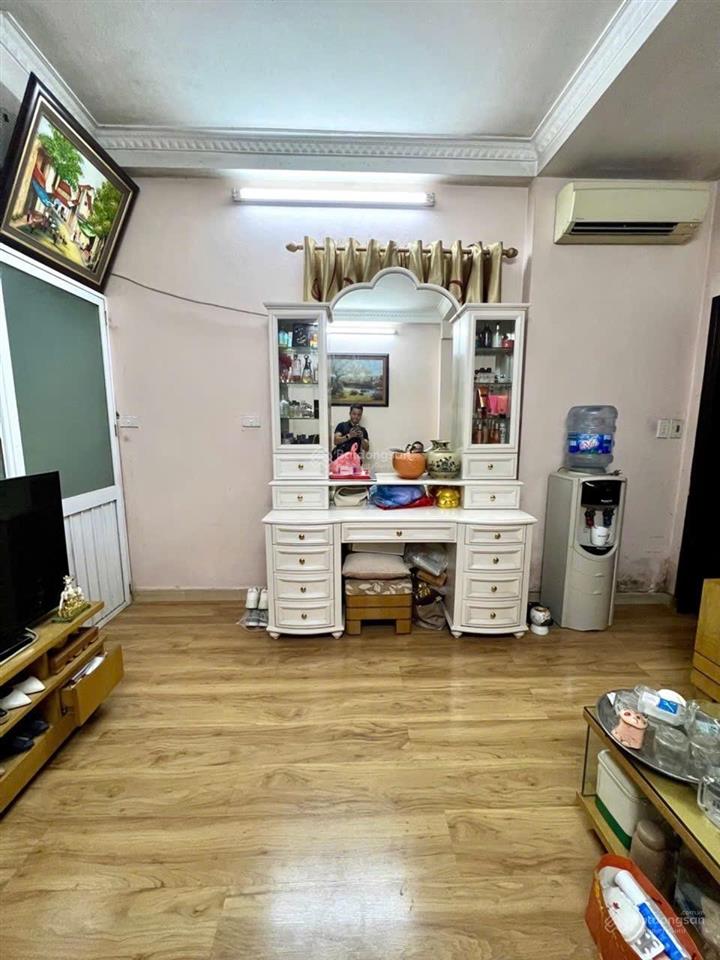 8,3 tỷ mặt phố tạ quang bửu hai bà trưng vị trí kinh doanh đắc địa!
