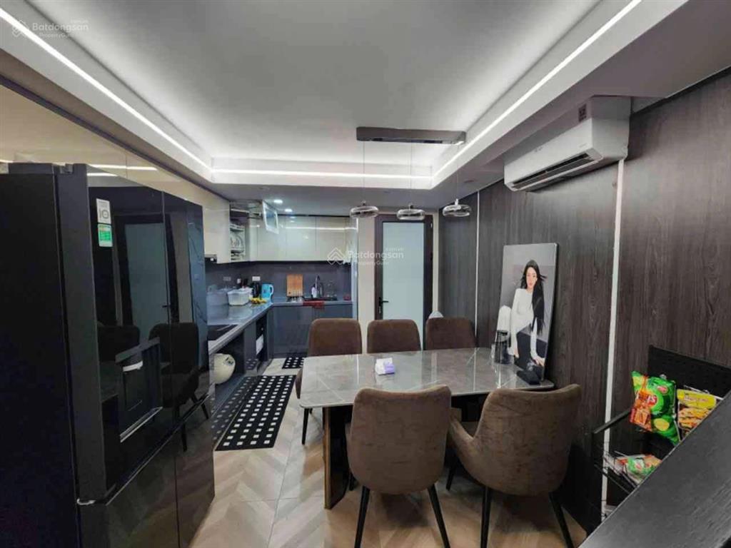 Bán nhà lò đúc full nội thất châu âu 3 phút hồ gươm 7 tỷ 40m x 3 tầng