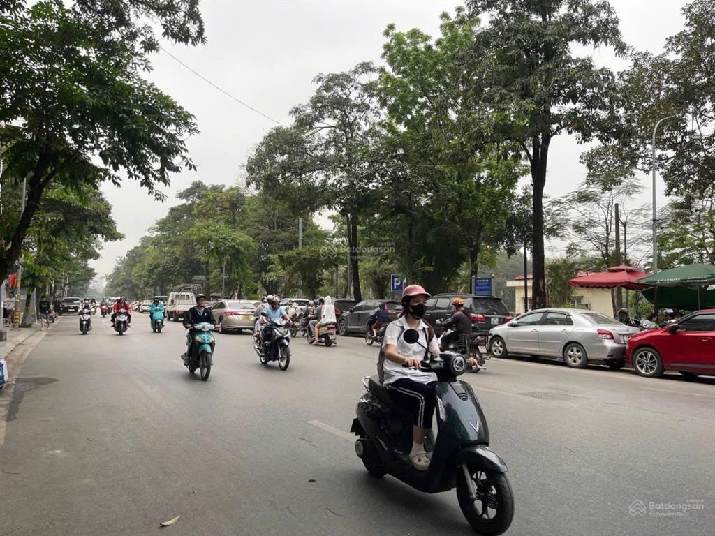 Bạch mai ô tô vào nhà thang máy 30m x 5 tầng 10 tỷ