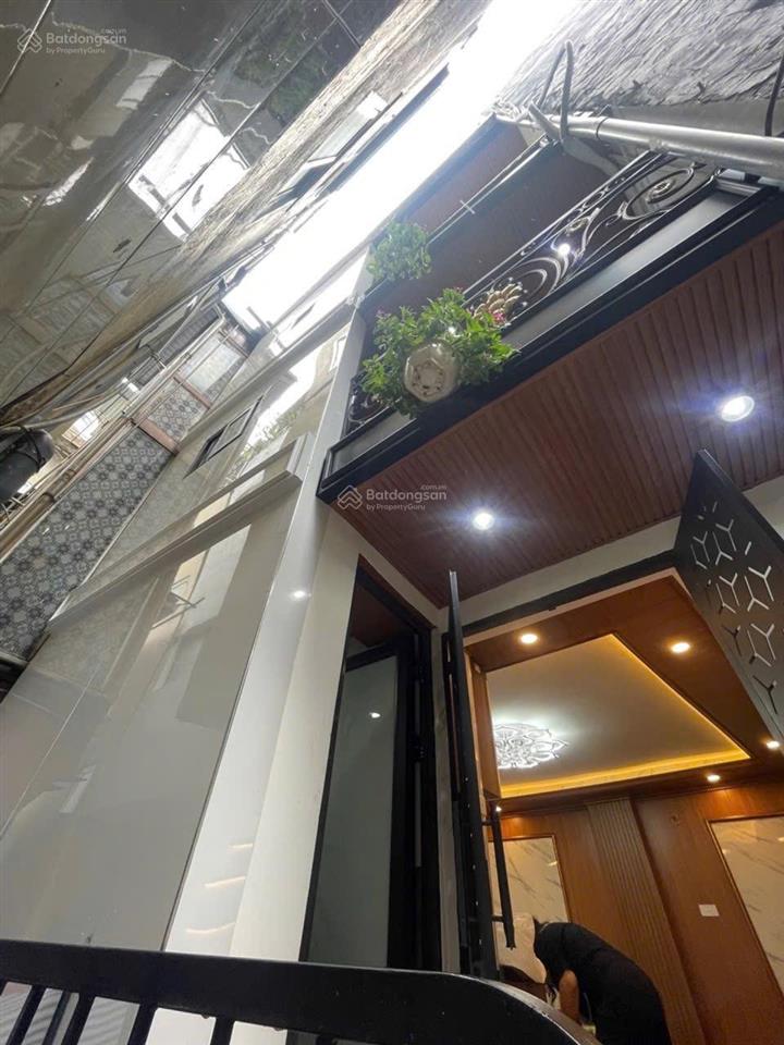 5,2 tỷ nhà đẹp phố hàng lược full nội thất