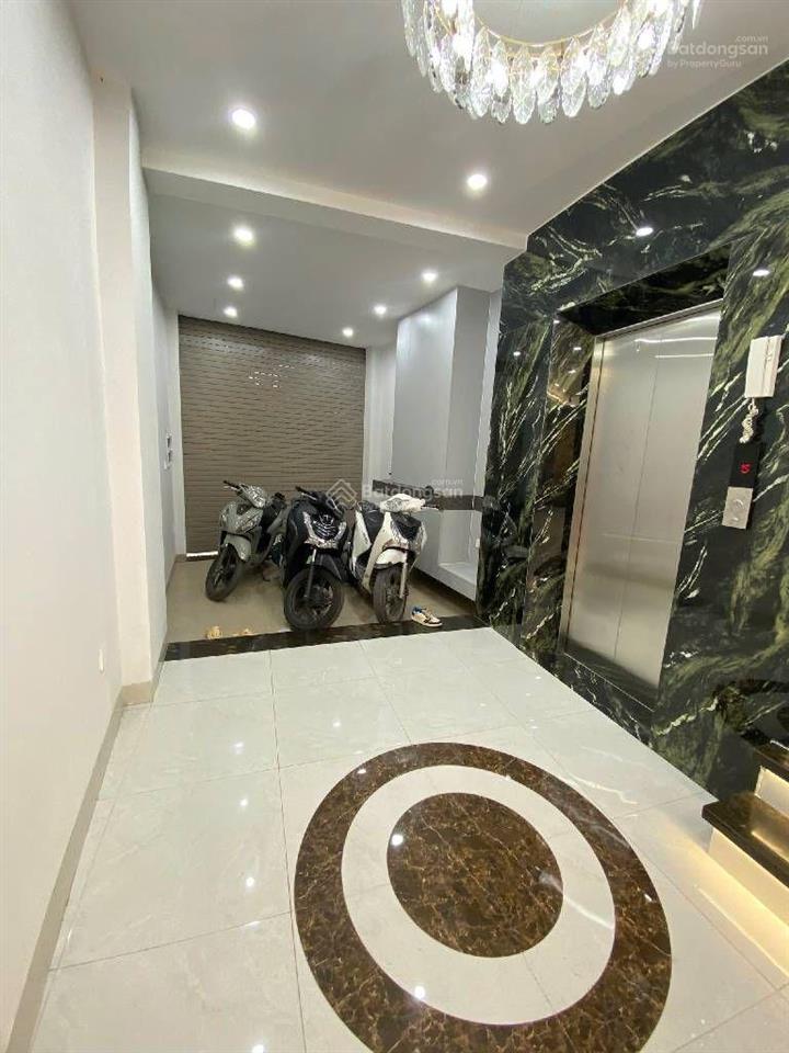 Chủ cần gấp hạ chào lô góc 3 thoáng 50m x 6 tầng thang máy 10m ra phố lò đúc ngay trần khát 11,5tỷ