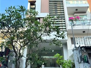 Bán gấp khách sạn kiêm chdv ngay emart phan huy ích gò vấp  6 tầng 5.6 x 25  dưới 18.x tỷ