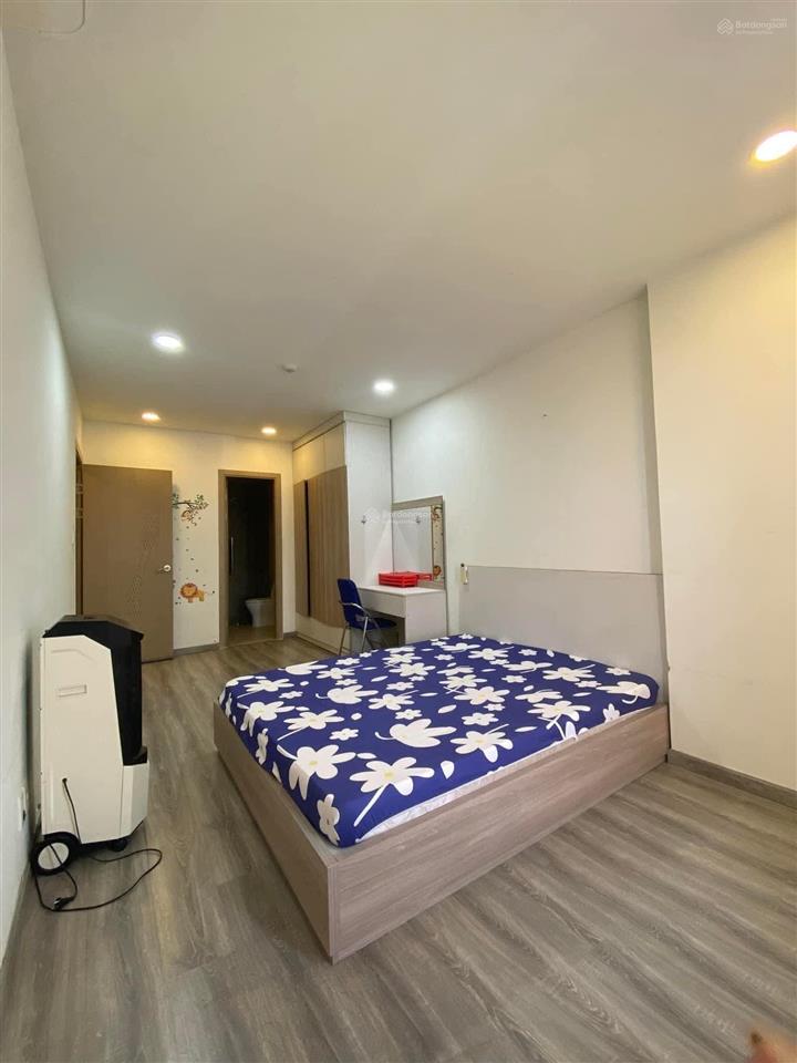 Chủ định cư nước ngoài bán gấp 1050 bình thạnh 75m2 2pn