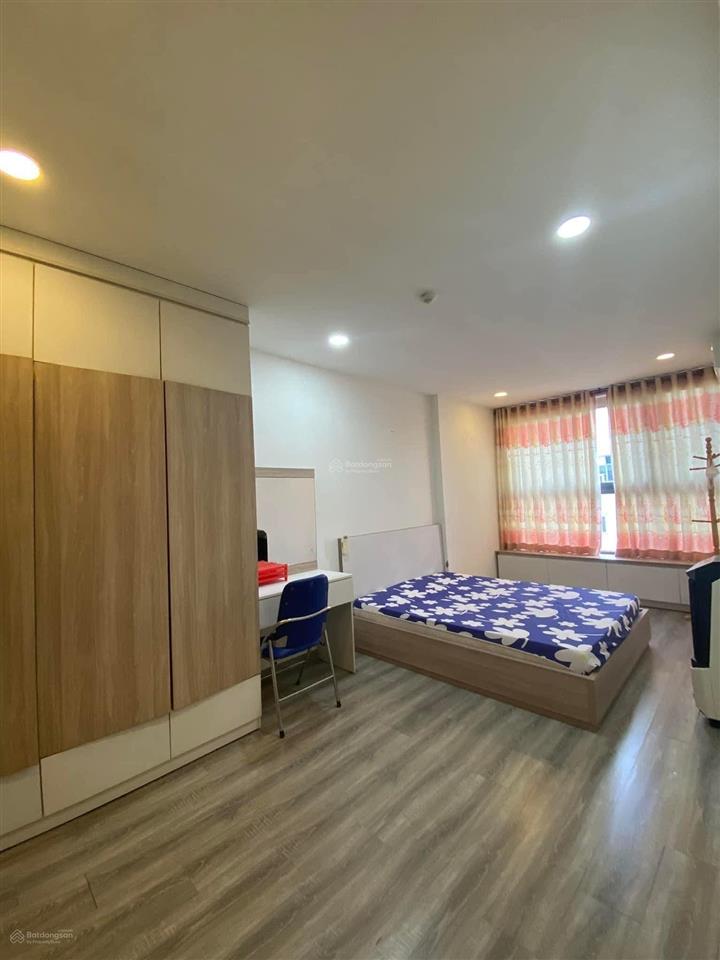 Chủ định cư nước ngoài bán gấp 1050 bình thạnh 75m2 2pn