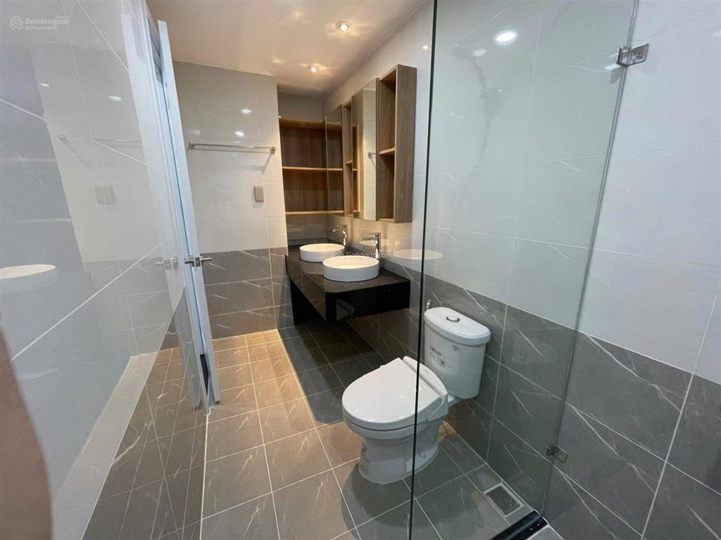 Cần chuyển nhượng 1050 bình thạnh 75m2 2pn 2wc ngay cạnh học viện cán bộ chỉ 1 tỷ 850 triệu