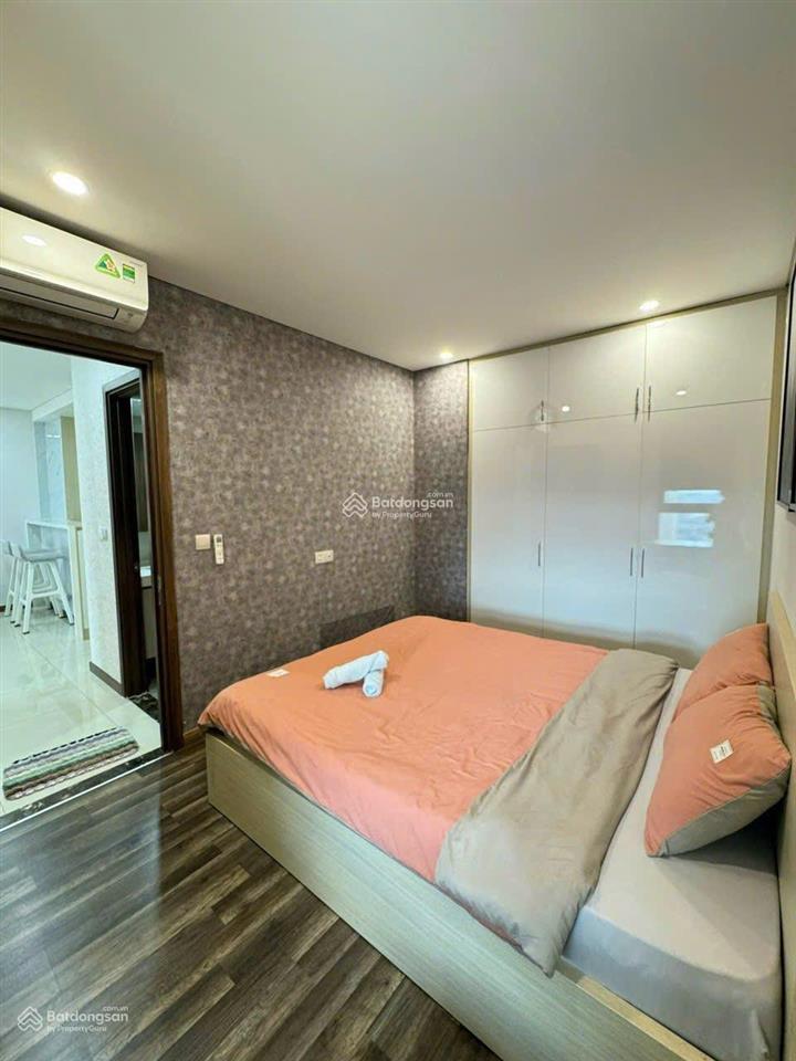 Chuyển nhượng gấp căn hộ cao cấp quận 7 riviera point 75m2 2pn chỉ 2 tỷ 400 triệu