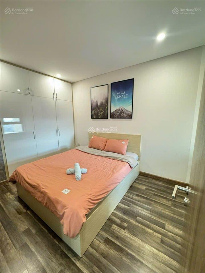 Chuyển nhượng gấp căn hộ cao cấp quận 7 riviera point 75m2 2pn chỉ 2 tỷ 400 triệu