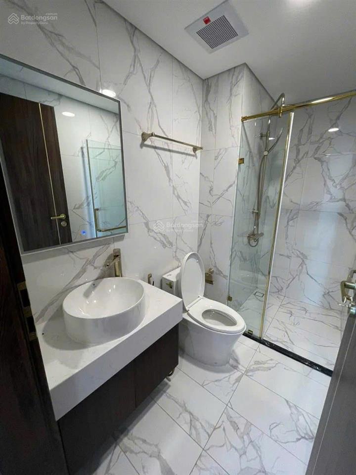 Gặp vấn đề tài chính cần bán gấp screc tower quận 2 72m2 2pn chỉ 2 tỷ 150 triệu