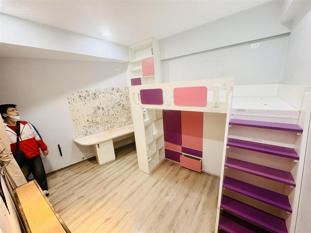 Cho thuê căn hộ 72m2 văn minh thoáng đẹp tiện ích ngay hồ hoàng cầu,17,5tr/tháng  0903 469 ***