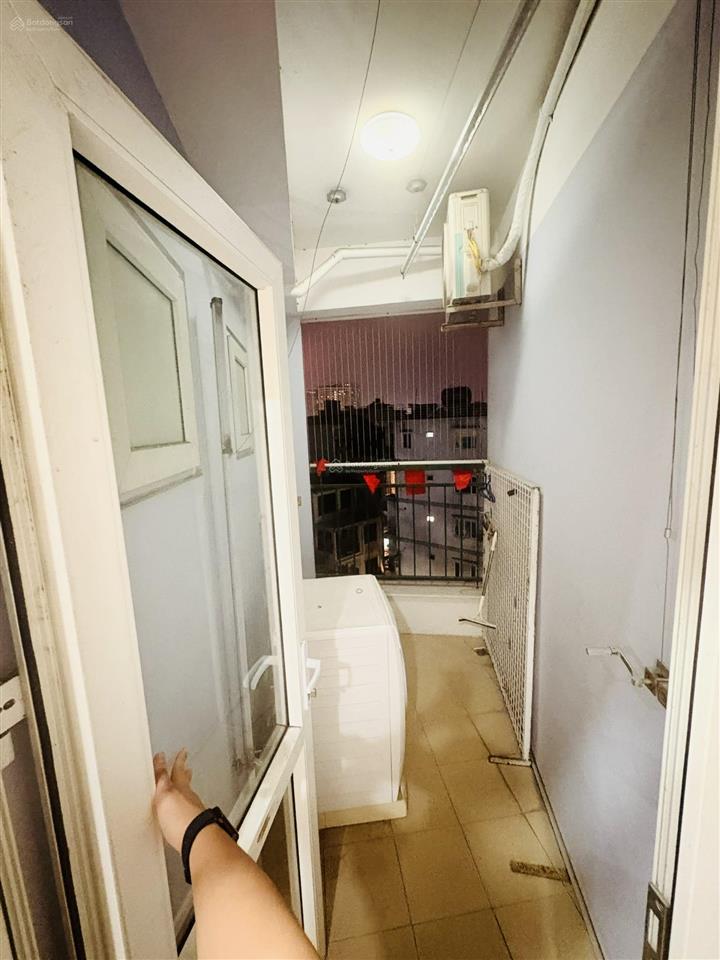 Cho thuê căn hộ 72m2 văn minh thoáng đẹp tiện ích ngay hồ hoàng cầu,17,5tr/tháng  0903 469 ***